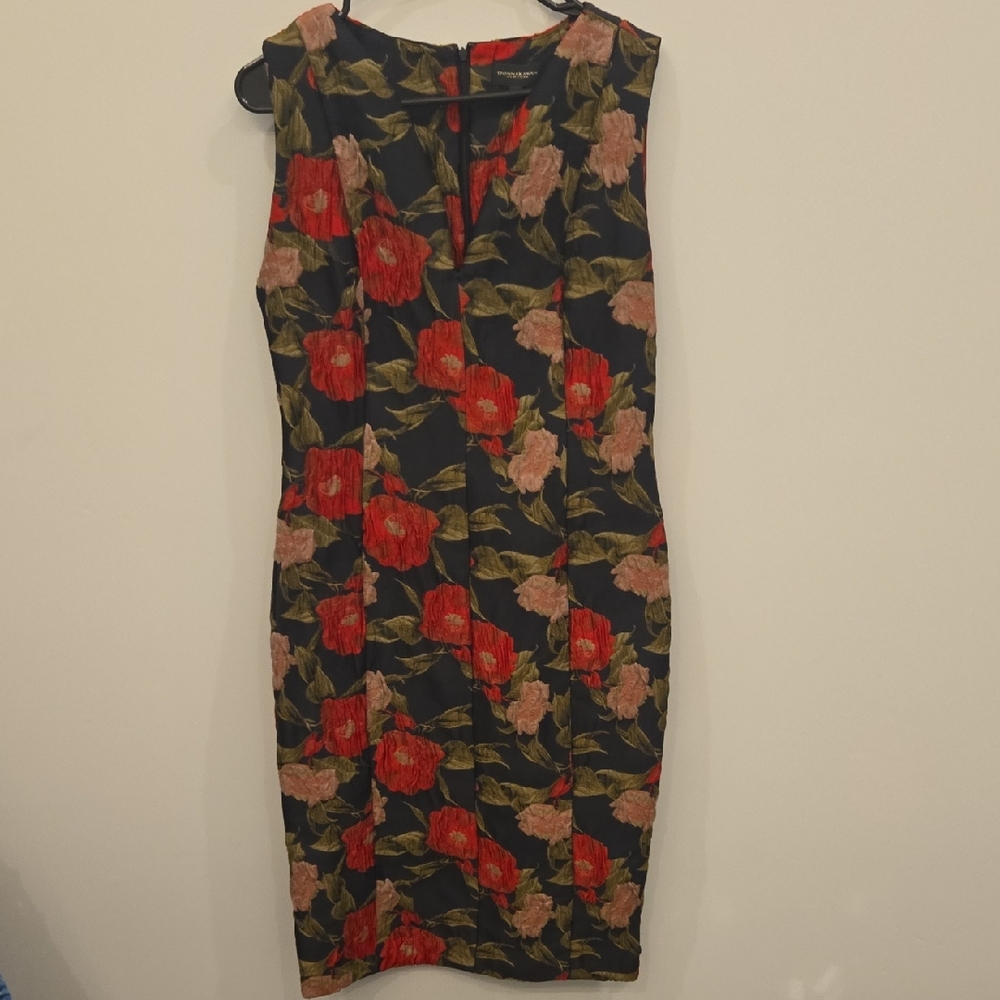 NWT Donna Karan Black Dress with Red Floral Pattern Size 10